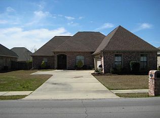 2317 Sunkist Country Club Rd, Biloxi, MS 39532