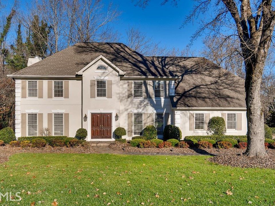 1st image of 380 Dogwood Trl SE