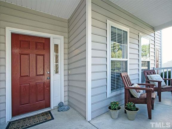 2nd image of 404 Park York Ln