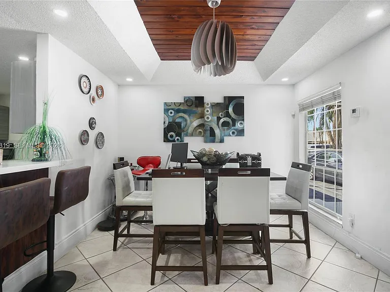 10135 SW 139th Pl — Photo 10