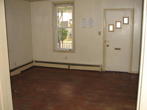 5th image of 641 2nd Ave