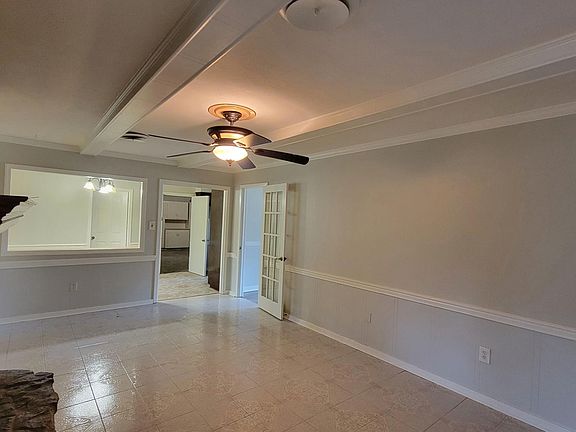 4th image of 1837 Longwood Dr