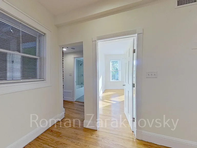 10 Brainerd Rd #32 — Photo 11