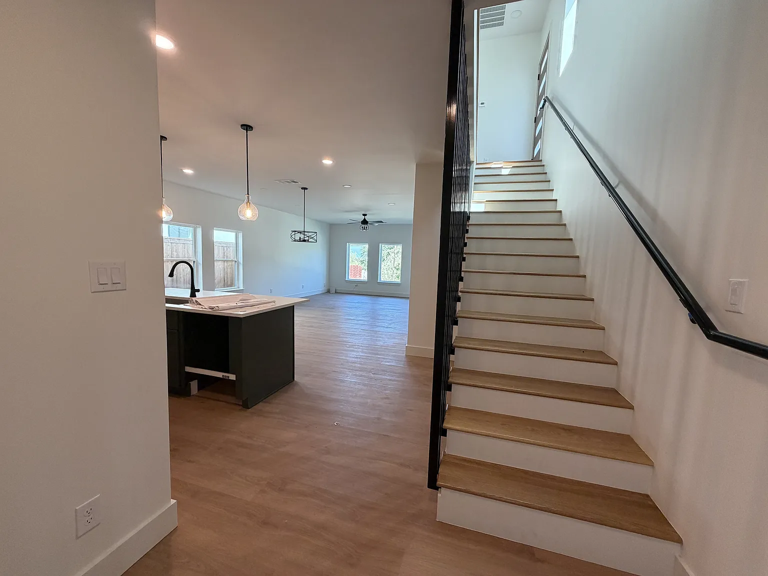 11th Street - 2314 — Photo 2