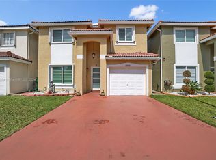 10016 SW 162nd Path, Miami, FL 33196