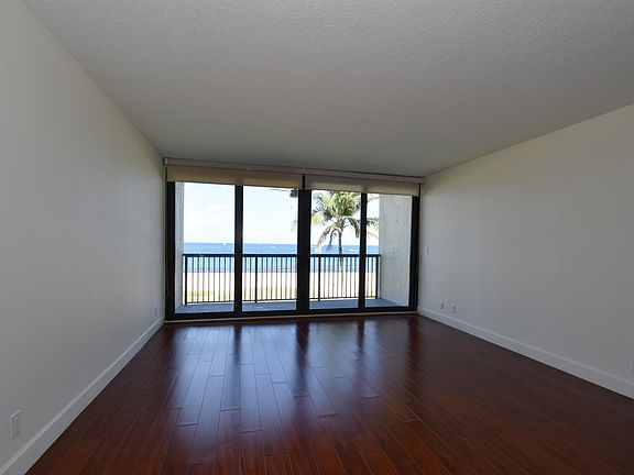 3rd image of 520 N Ocean Blvd APT 19