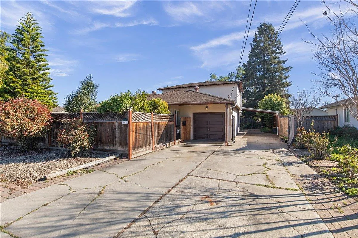 4120 Williams Rd photo 1