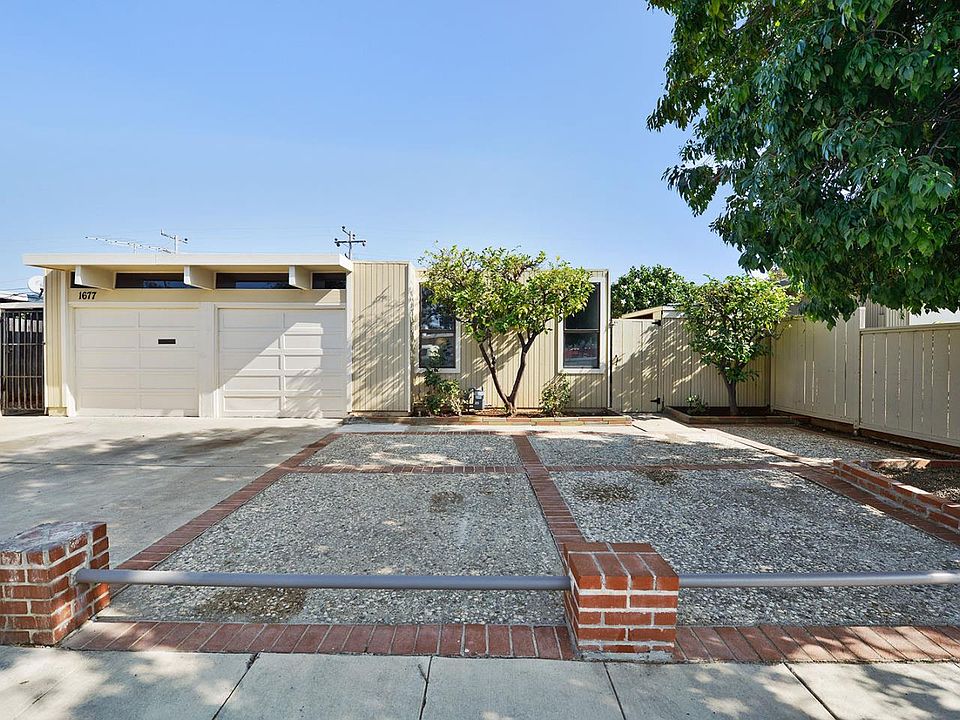 1st image of 1677 Eleanor Dr