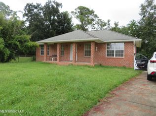 10100 3rd Ave, Diberville, MS 39540