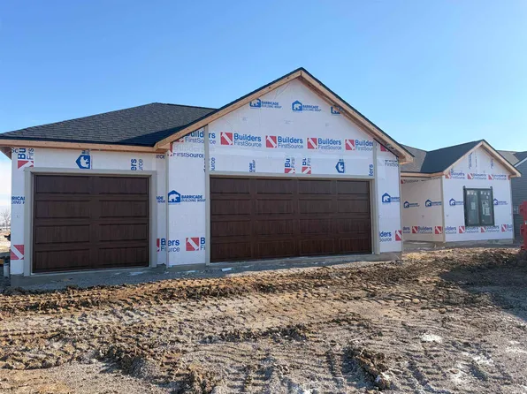 5070 Chickadee Dr, Woodburn, IN 46797