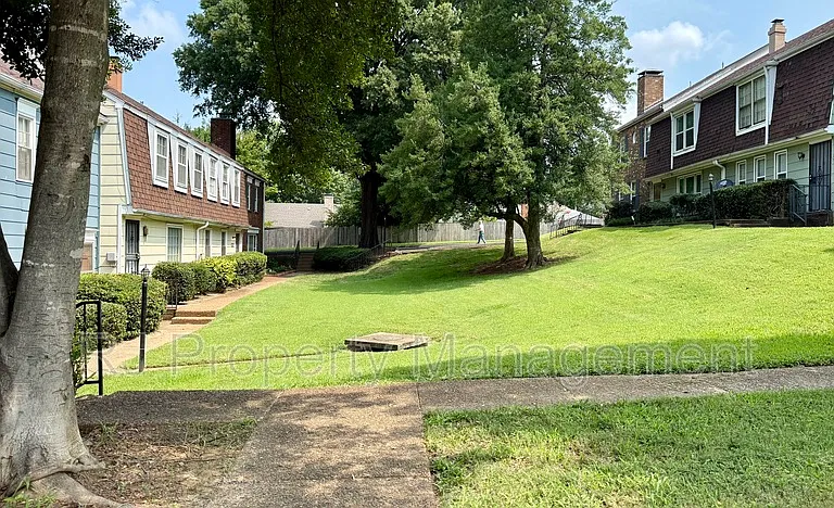 3400 Lord Dunmore Cv — Photo 1