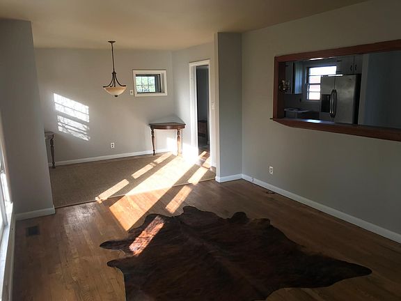 Living Room (Right Inside Front Door)