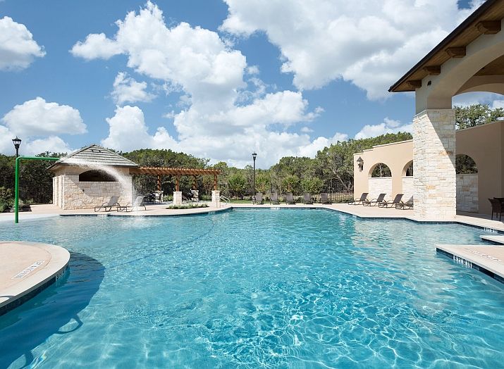 1st image of 15928 Cinca Terra Dr
