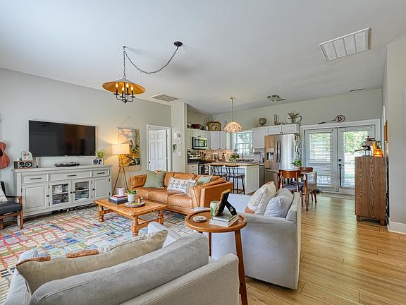 4th image of 164 Westview Dr