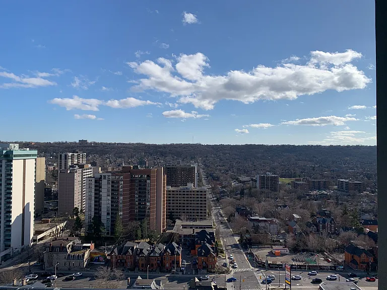 15 Queen St S #2102 — Photo 8