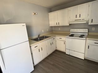 510 High St #C1, Florence, AL 35630