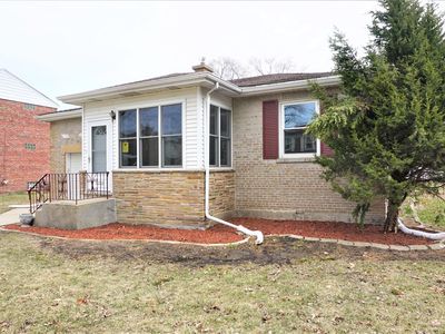 1115 Hull Ave, Westchester, IL, 60154