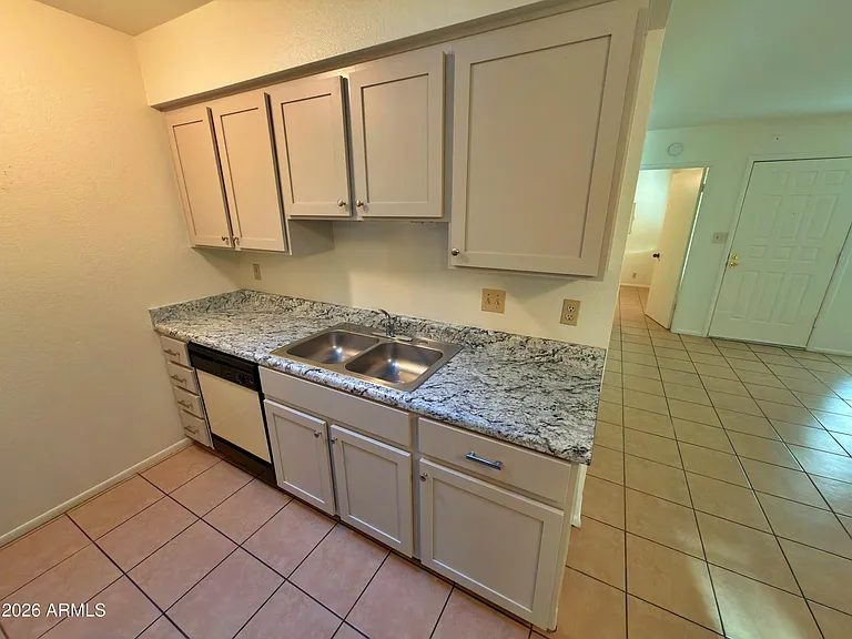 9033 W Elm St #7 — Photo 6
