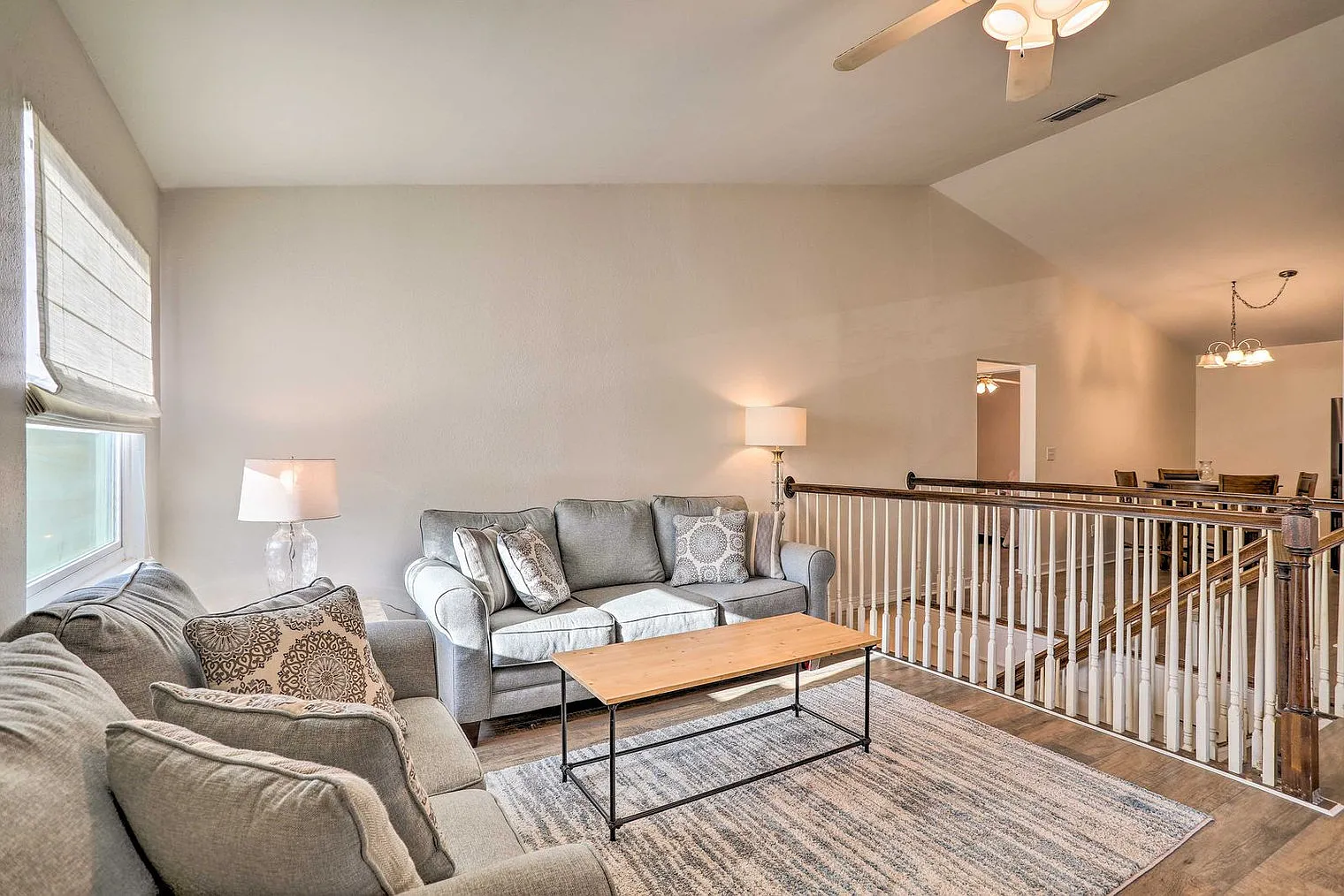 3 bed, 2.0 bath, 2992 sqft, $4,432 — Photo 4