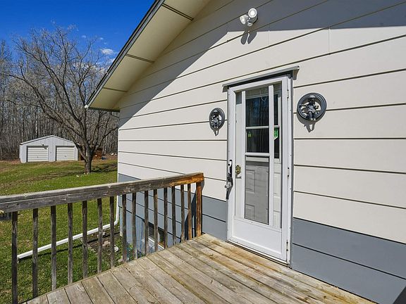 4th image of 640052 Range Rd #233