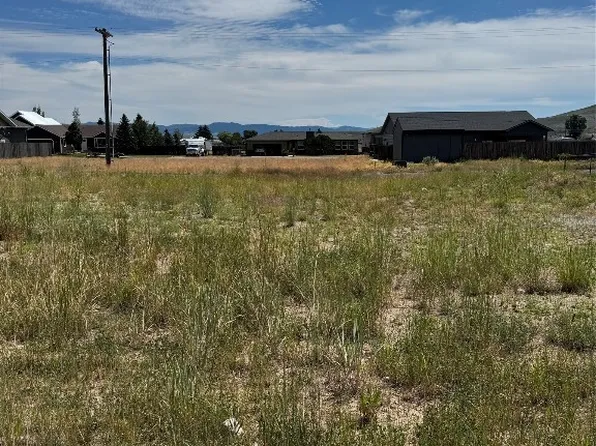 Prosperity St, Anaconda, MT 59711