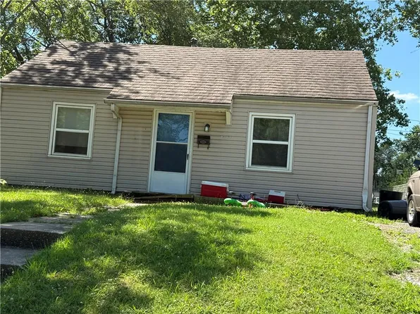 4901 Woodend Ave, Kansas City, KS 66106