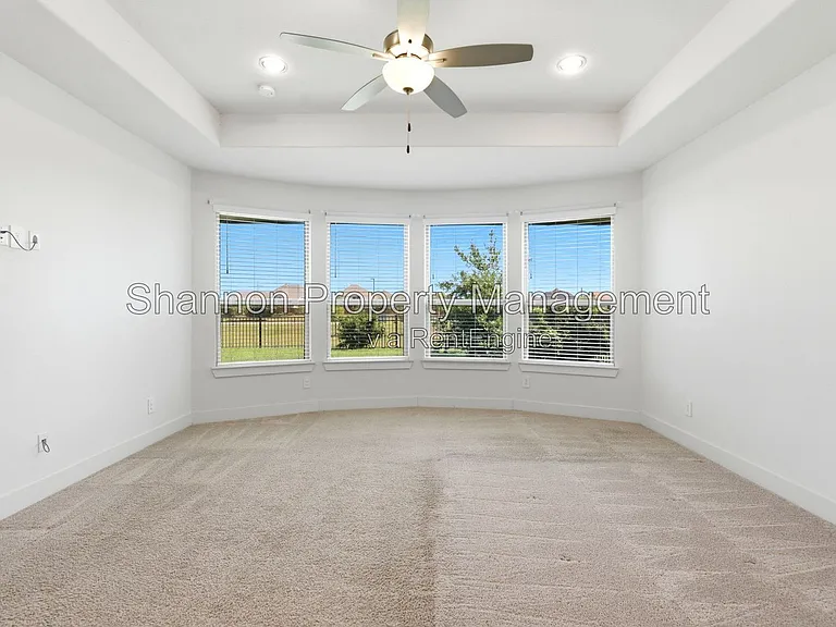24610 Bardona Way — Photo 25