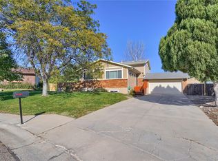 23 Hampton Ct, Pueblo, CO 81001