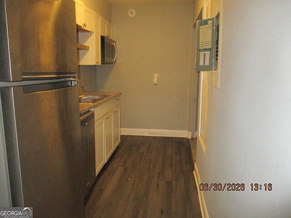 4th image of 6249 Overlook Rd