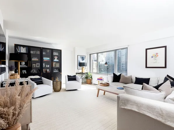 200 E 62nd St APT 10C, New York, NY 10065