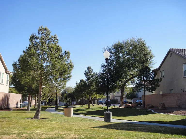 7989 Hilltop Windmill St — Photo 15