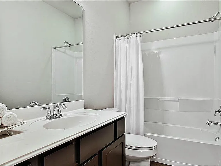 61 Woodland Hills Dr #B — Photo 13