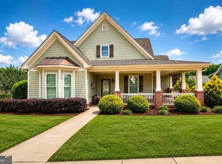 125 Hawthorn Way, Hoschton, GA 30548