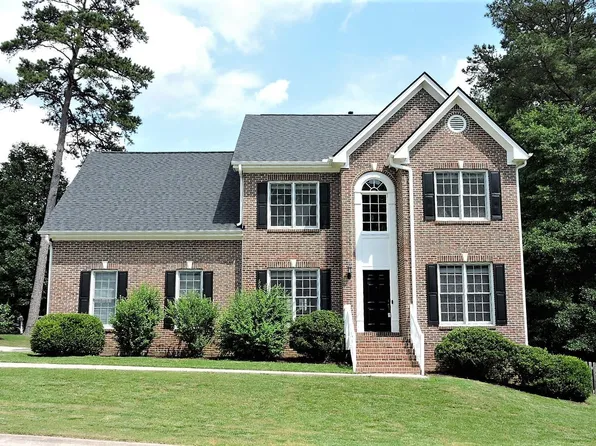 4502 Sun Valley Dr, Durham, NC 27707