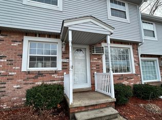 27794 Reo Rd, Grosse Ile, MI 48138