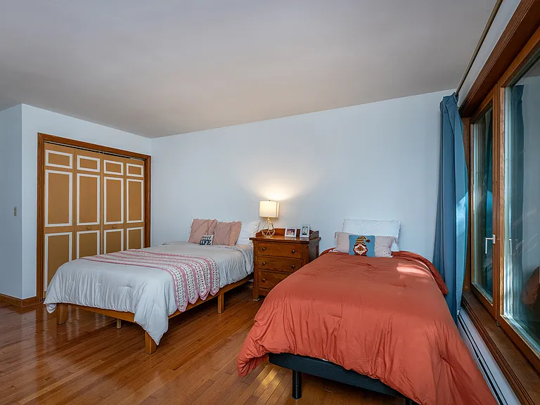 230 E Litchfield Rd — Photo 17