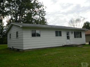 203 Walnut St, Keosauqua, IA 52565
