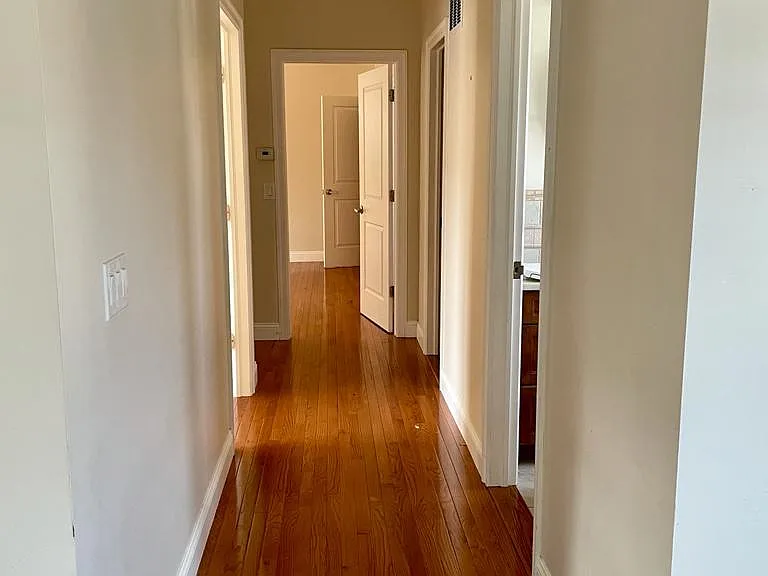 5 Brandreth St #2B — Photo 3