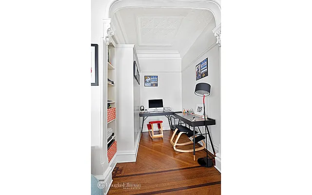Rented by Douglas Elliman | media 19