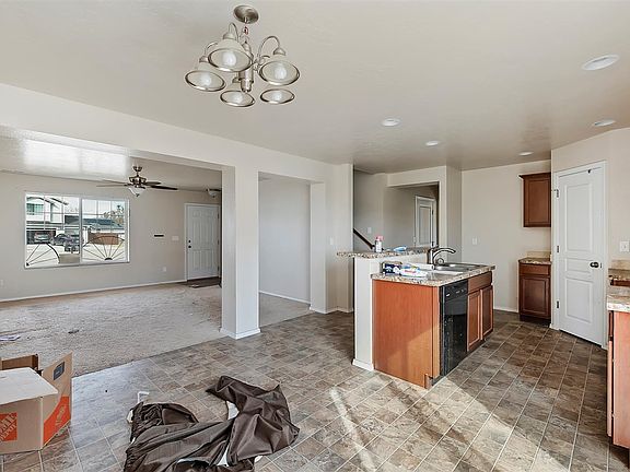 5th image of 131 NE Malad Ct