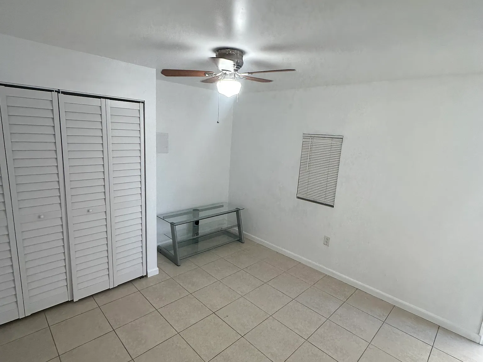 1 bed, $1,100 — Photo 2