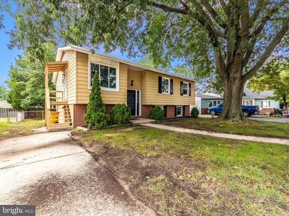 108 Inglewood Dr, Glen Burnie, MD 21060