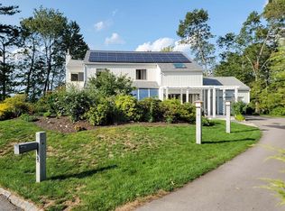 30 Clearview Dr, Nashua, NH 03062
