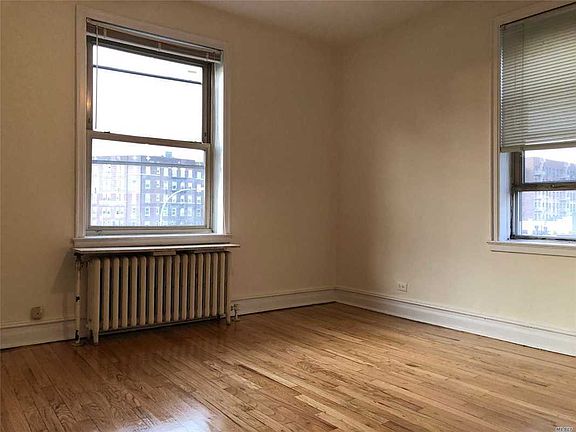 5th image of 4810 43rd St #4A