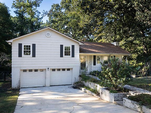 2nd image of 1026 Kings Forest Dr