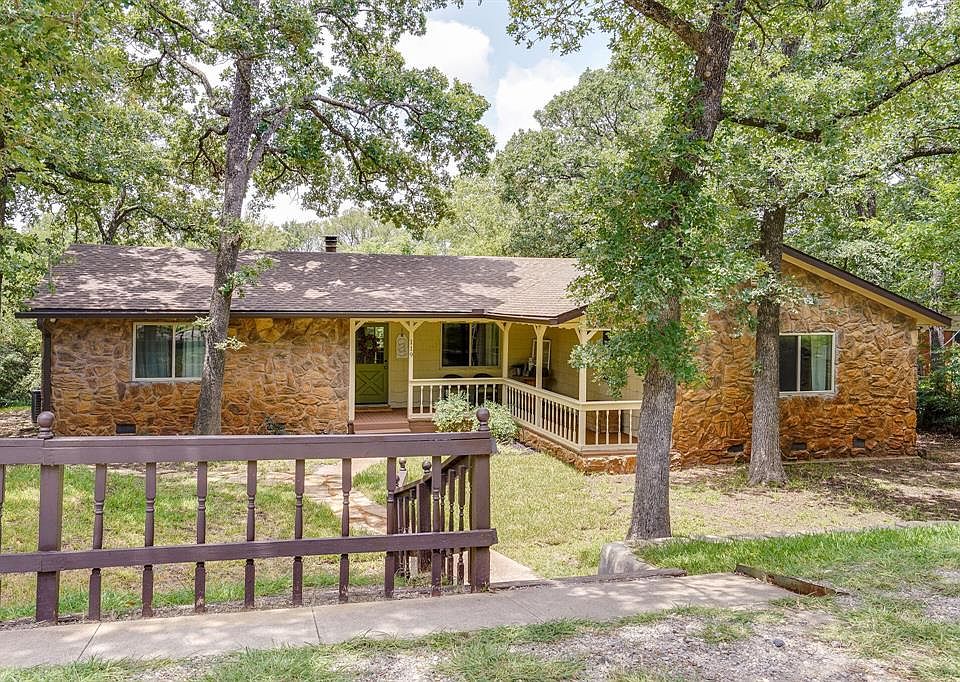 1st image of 119 Briar Ln