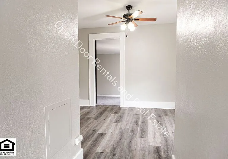 3718 S Wayne Ave #3 — Photo 6