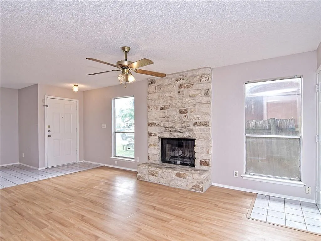 Building Photo - 3509 Harpers Ferry Ln #A