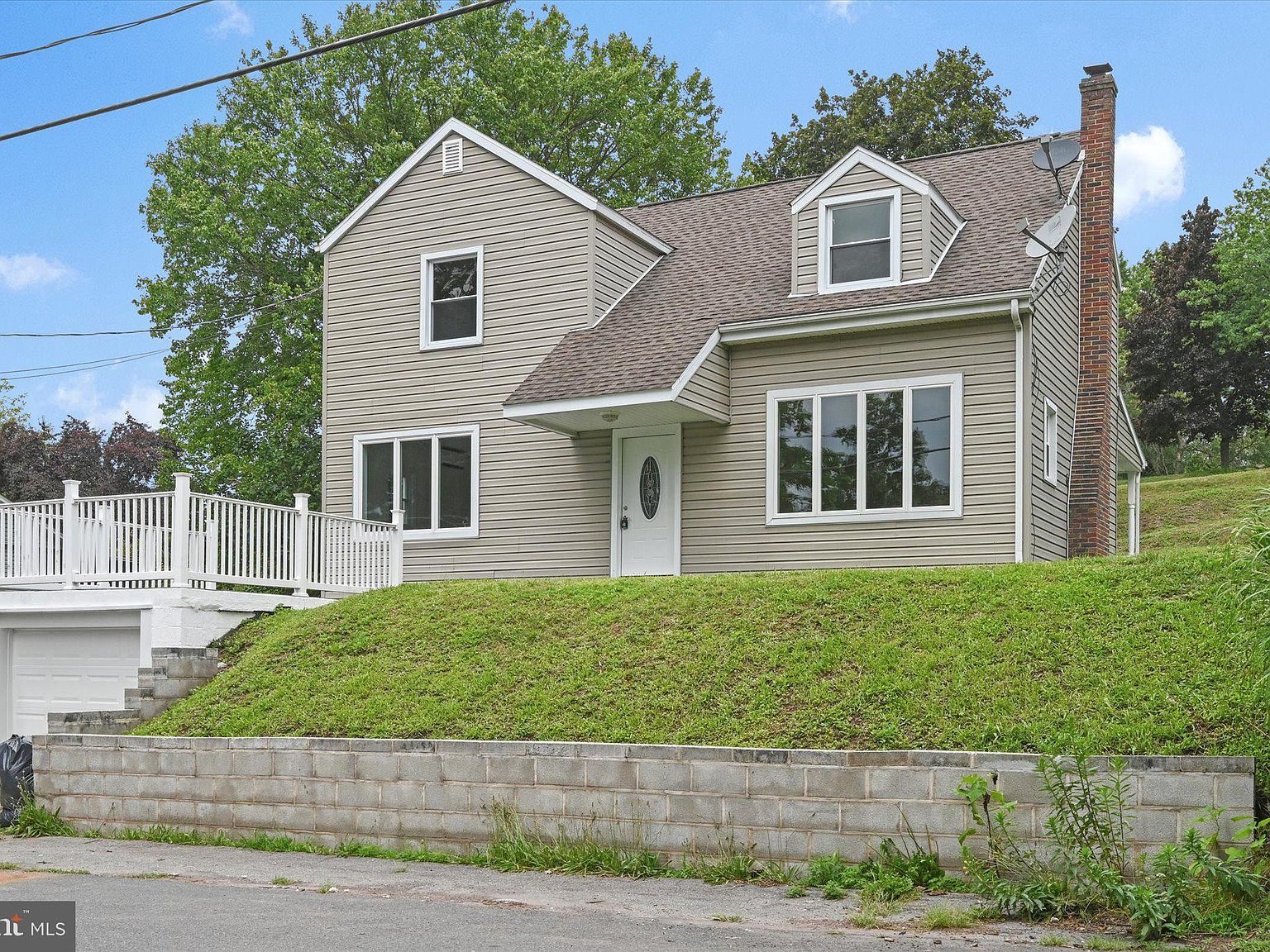 197 E Main St, Ringtown, PA 17967 Zillow