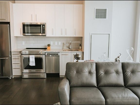 2nd image of 515 Church St Unit 3203